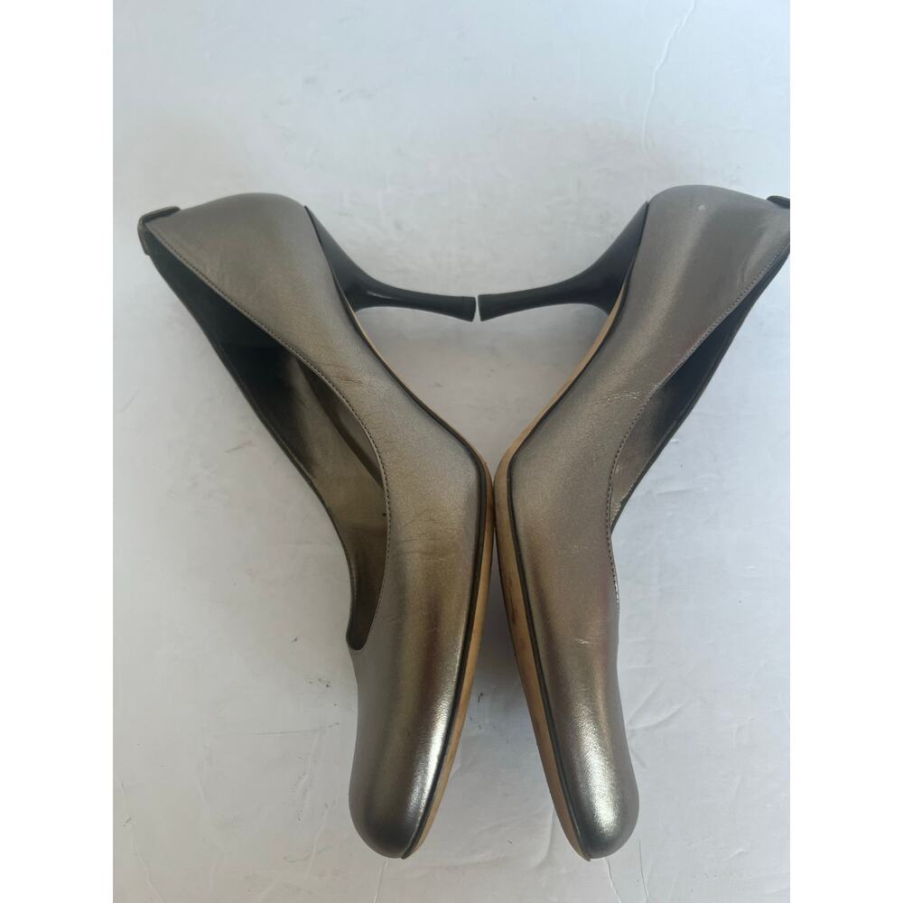 GUCCI Leather Champagne Gold Round Toe Black Low Heel Pump Shoes Size 8 Narrow - Picture 7 of 12